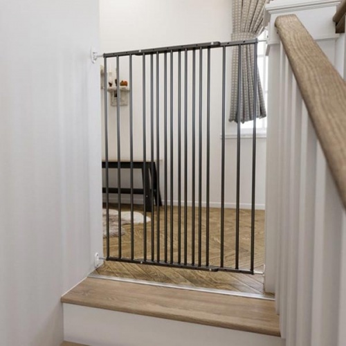 Charlie Wall Mounted Dog Gate