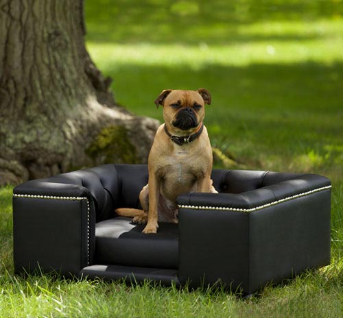 Sandringham Black Leather Dog Bed